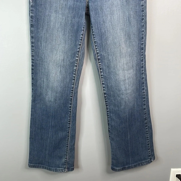 LEVIS 512 Perfectly Slimming Button Flap Bootcut Jeans Blue Light-wash Size 8 - Picture 4 of 12